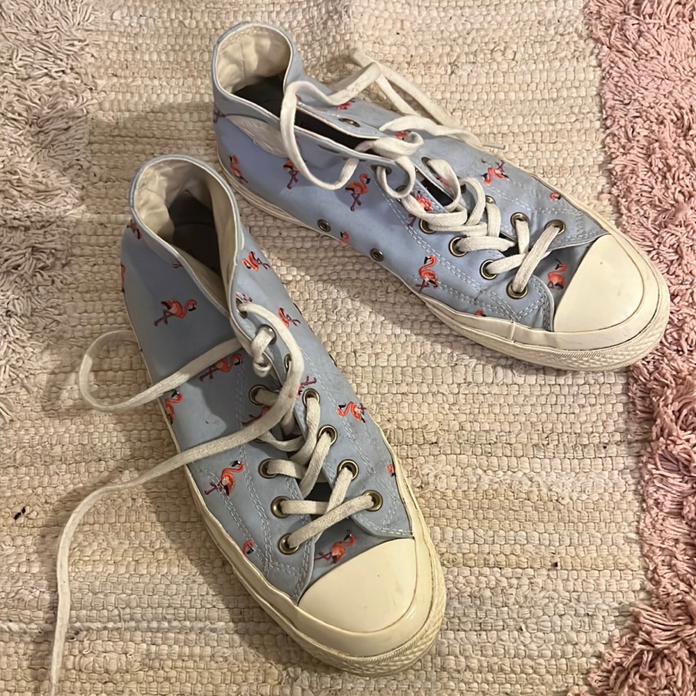 Limited edition Converse all Star mens.. size 9